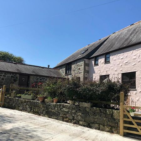 Farm Accommodation - The Lizard Peninsula, Cornwall Helston Exterior foto
