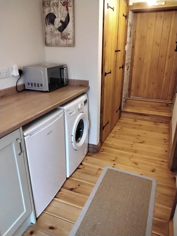 Farm Accommodation - The Lizard Peninsula, Cornwall Helston Exterior foto